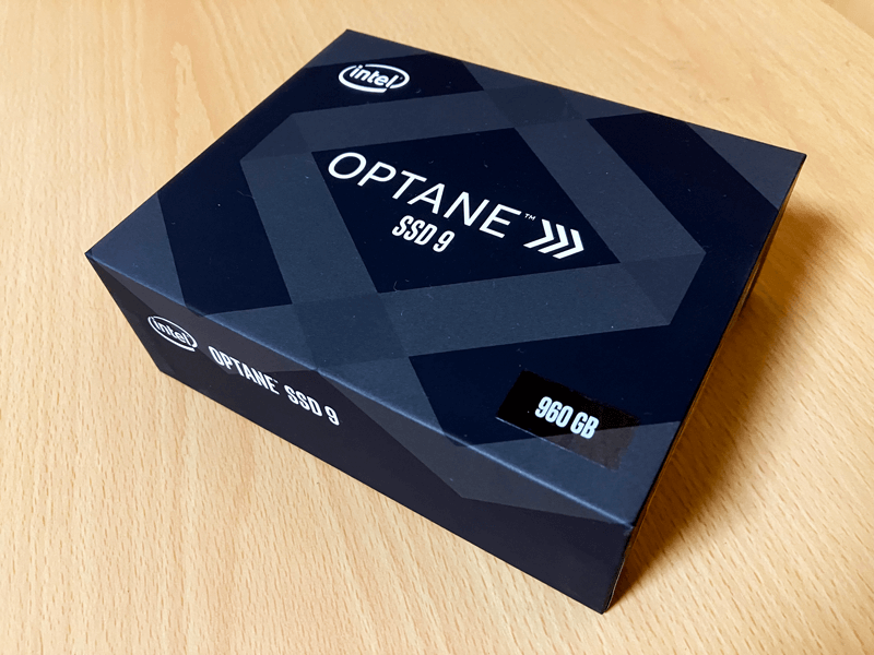 Intel Optane SSD 905Pのパッケージ